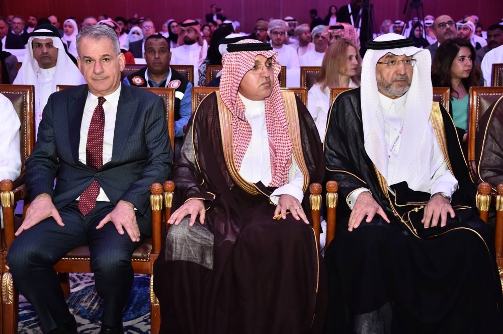 في مؤتمر عالمي للسلامة والبيئة.. بن دينة يستذكر الشبان الثلاثة لضحايا حادث بابكو