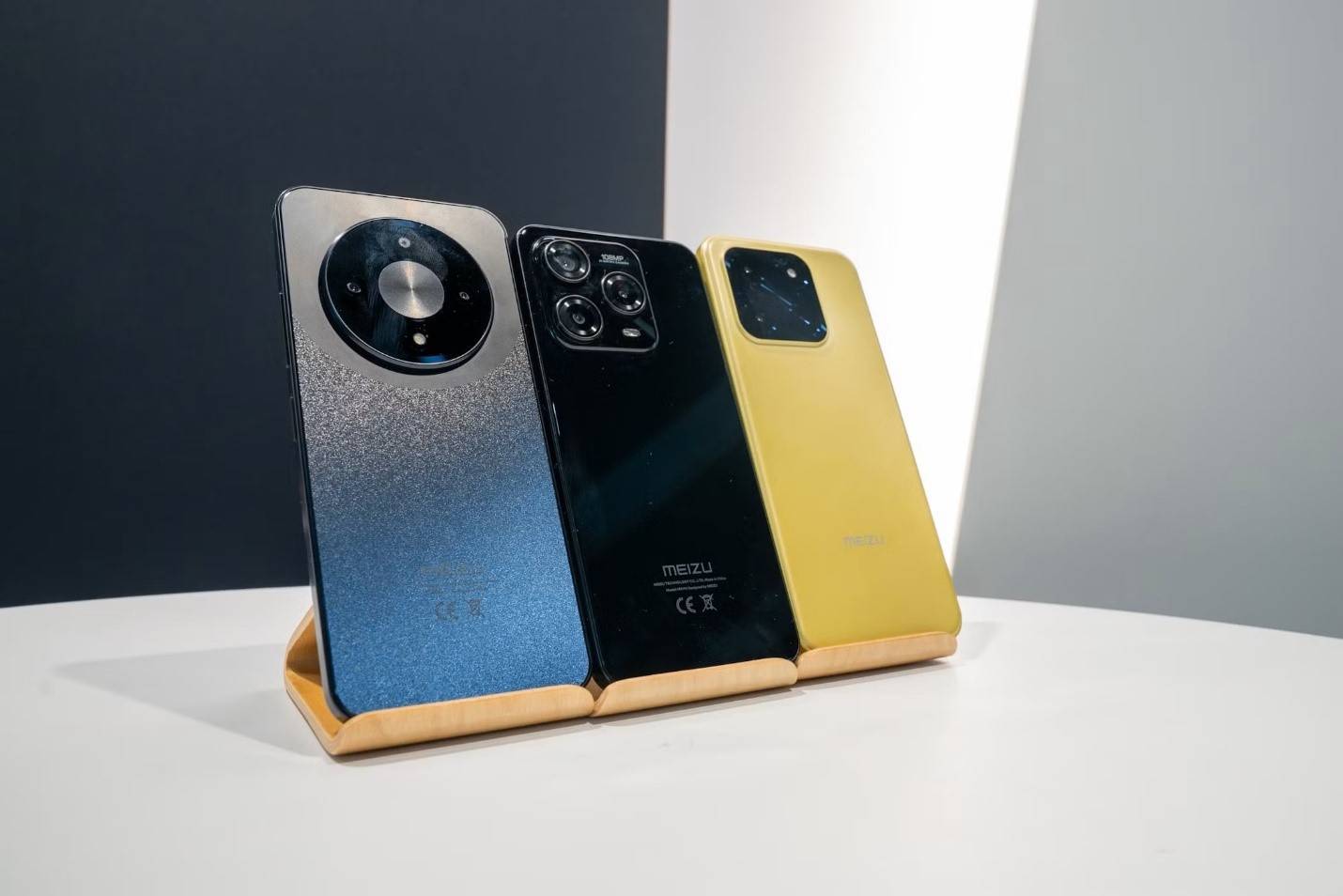 شركة MEIZU تطلق مجموعة جديدة من الهواتف الذكية وتوسع حضورها العالمي