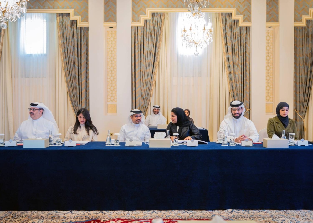 عيسى بن سلمان يوجّه بزيادة عدد مقاعد بعثات &laquo;الوقف التعليمي&raquo; للعام 2025-2026