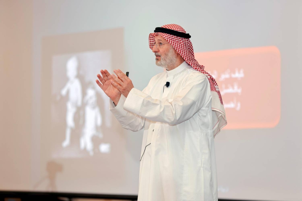 الملكية للأعمال الإنسانية تنظم دورة "تربية خمس نجوم" للدكتور جاسم المطوع