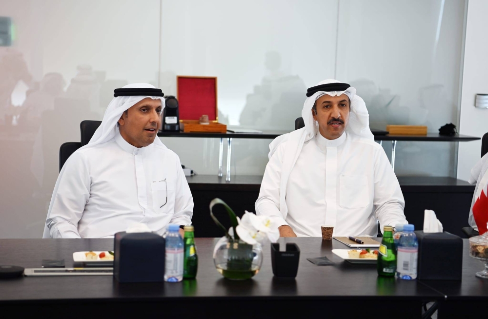 وزير المواصلات: العلاقات البحرينية الإماراتية أنموذج في الأخوة والشراكة الاستراتيجية والتنموية الشاملة