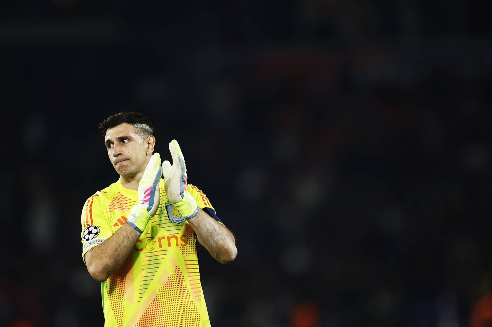 أستون فيلا يحدد سعر التخلي عن مارتينيز.. وسط اهتمام سعودي وإنجليزي