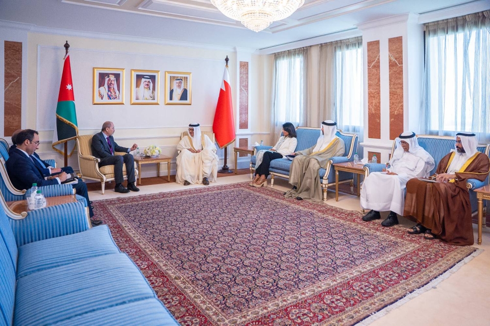 وزير الخارجية يجتمع بنائب رئيس الوزراء وزير الخارجية والمغتربين في المملكة الأردنية الهاشمية