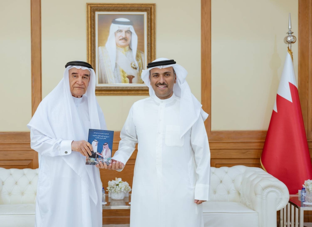 وزير الإعلام يستقبل المؤرخ والباحث الدكتور منصور سرحان