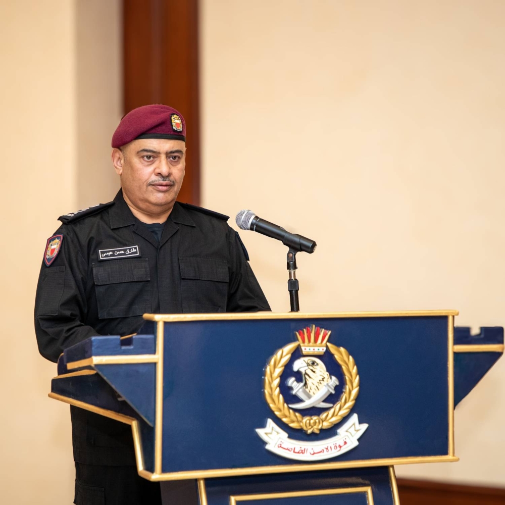 رئيس الأمن العام يحضر حفل تخريج دورة "التدخل السريع واقتحام المباني" ويشيد بالمستوى الاحترافي للمشاركين
