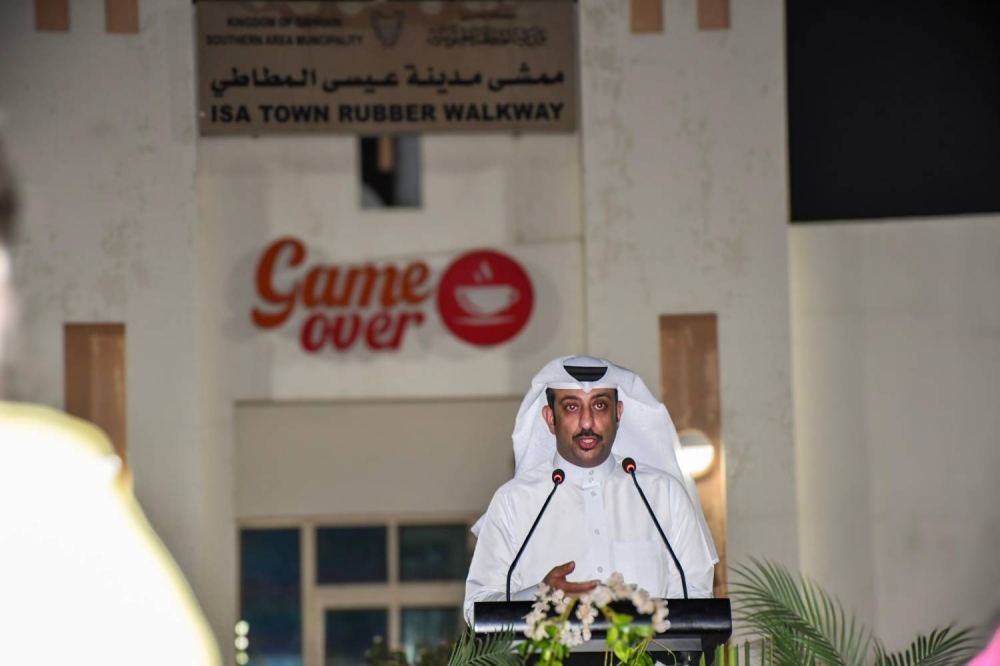 الظاعن تطلق مبادرة "بيدنا نزرعها" لتوزيع الشتلات المجانية بمشاركة الأهالي والسفراء