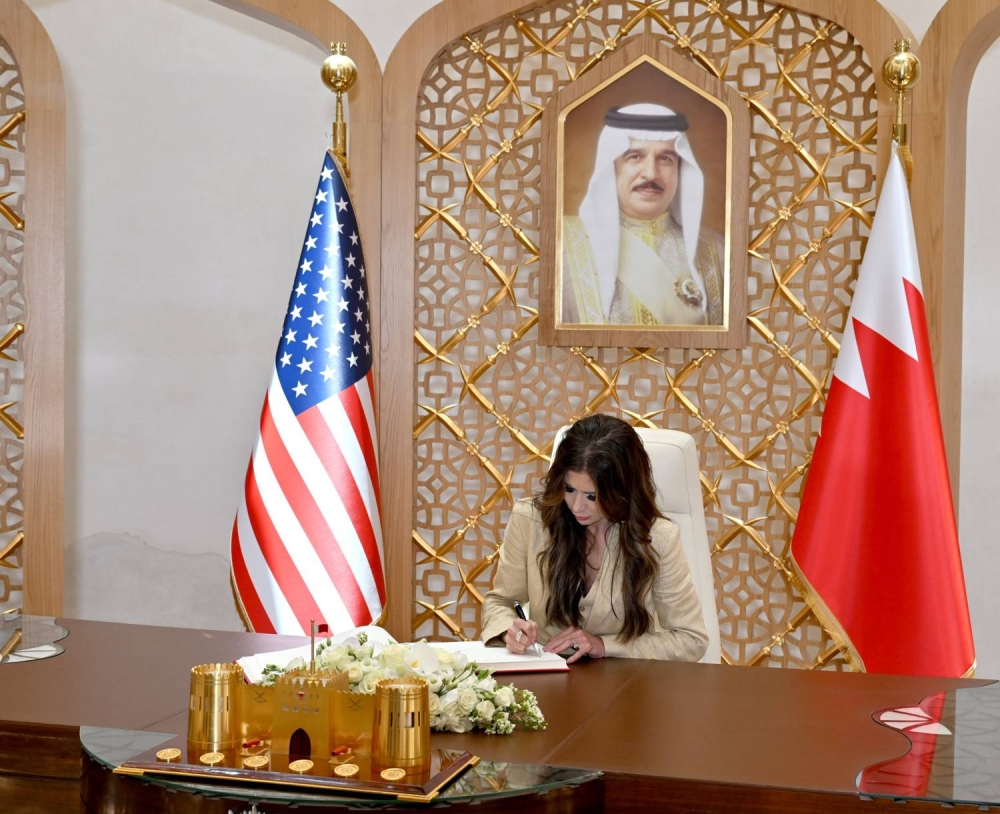 وزير الداخلية يؤكد تعزيز الشراكة الاستراتيجية مع الولايات المتحدة خلال مباحثاته مع وزيرة الأمن الداخلي الأمريكية