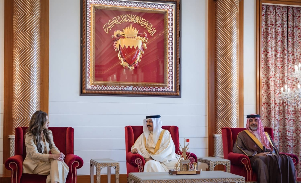 جلالة الملك المعظم يستقبل وزيرة الأمن الداخلي الأمريكية