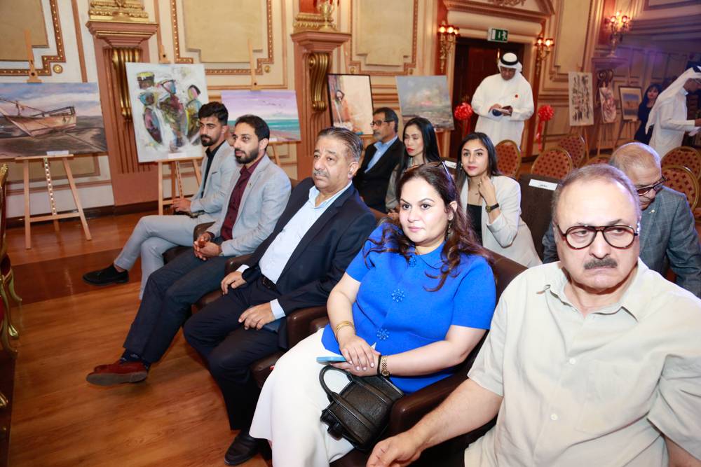 الجامعة الأهلية تختتم المزاد الفني الخيري ببيع 10 لوحات وتخصيص ريعها للأسر المتعففة