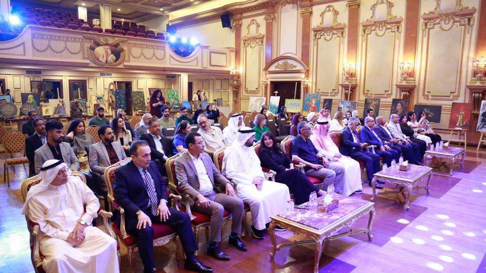 الجامعة الأهلية تختتم المزاد الفني الخيري ببيع 10 لوحات وتخصيص ريعها للأسر المتعففة