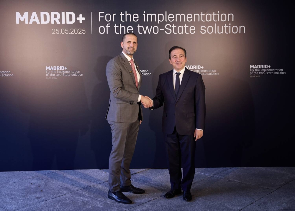 خالد الجلاهمة يشارك في اجتماع مجموعة مدريد بشأن تنفيذ حل الدولتين