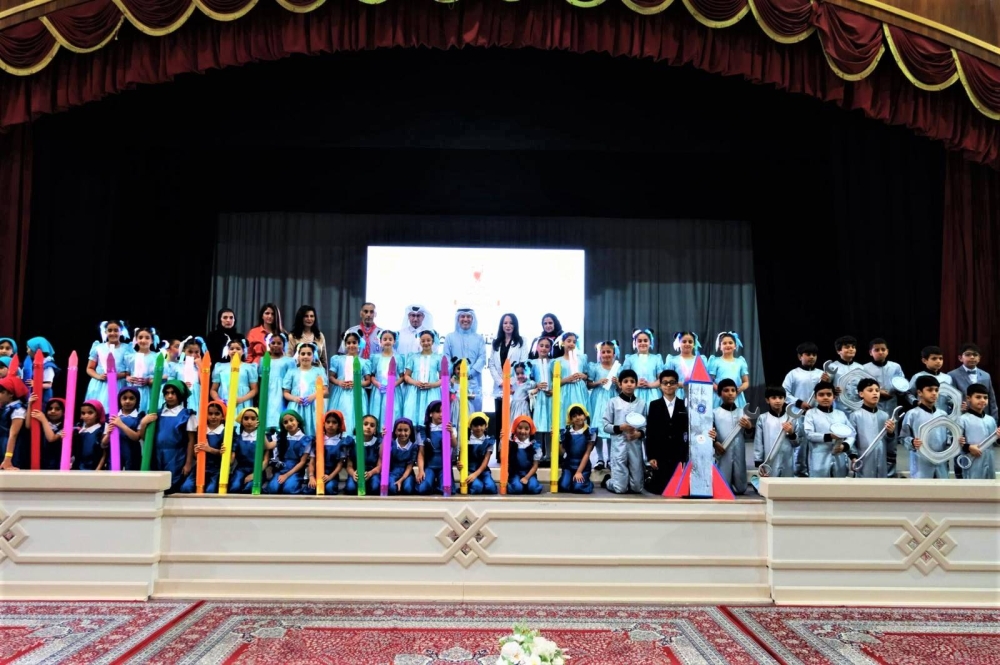 وزارة التربية والتعليم تتوج المدارس الفائزة بكؤوس التفوق الرياضي