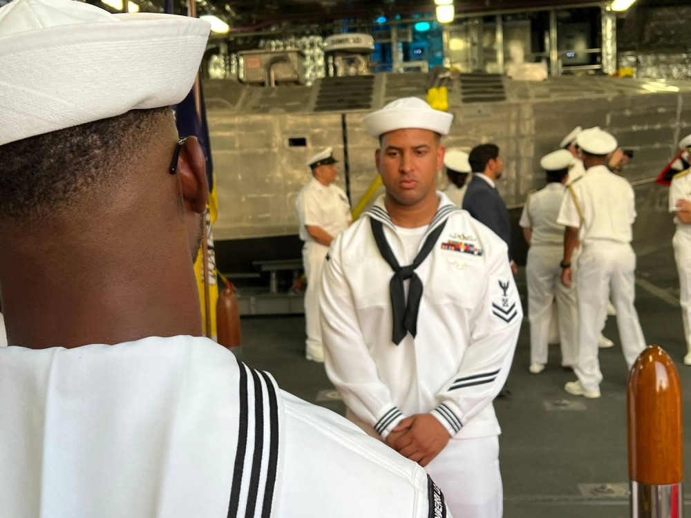 &laquo;كانبيرا&raquo; ترسو في البحرين ضمن مهمة أمنية استراتيجية في الخليج العربي