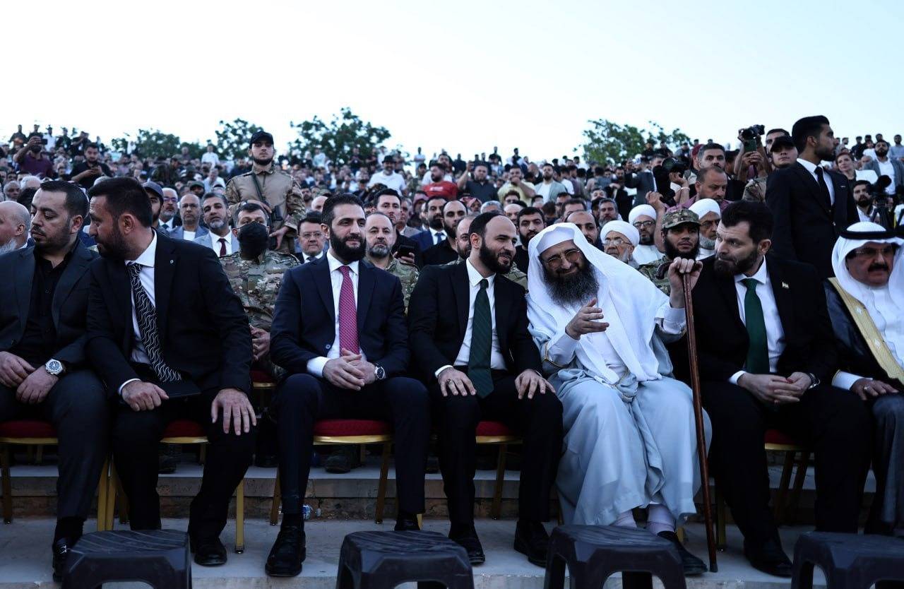 الرئيس السوري أحمد الشرع يعلن من حلب: انتهت حربنا مع الطغاة وبدأت معركتنا ضد الفقر