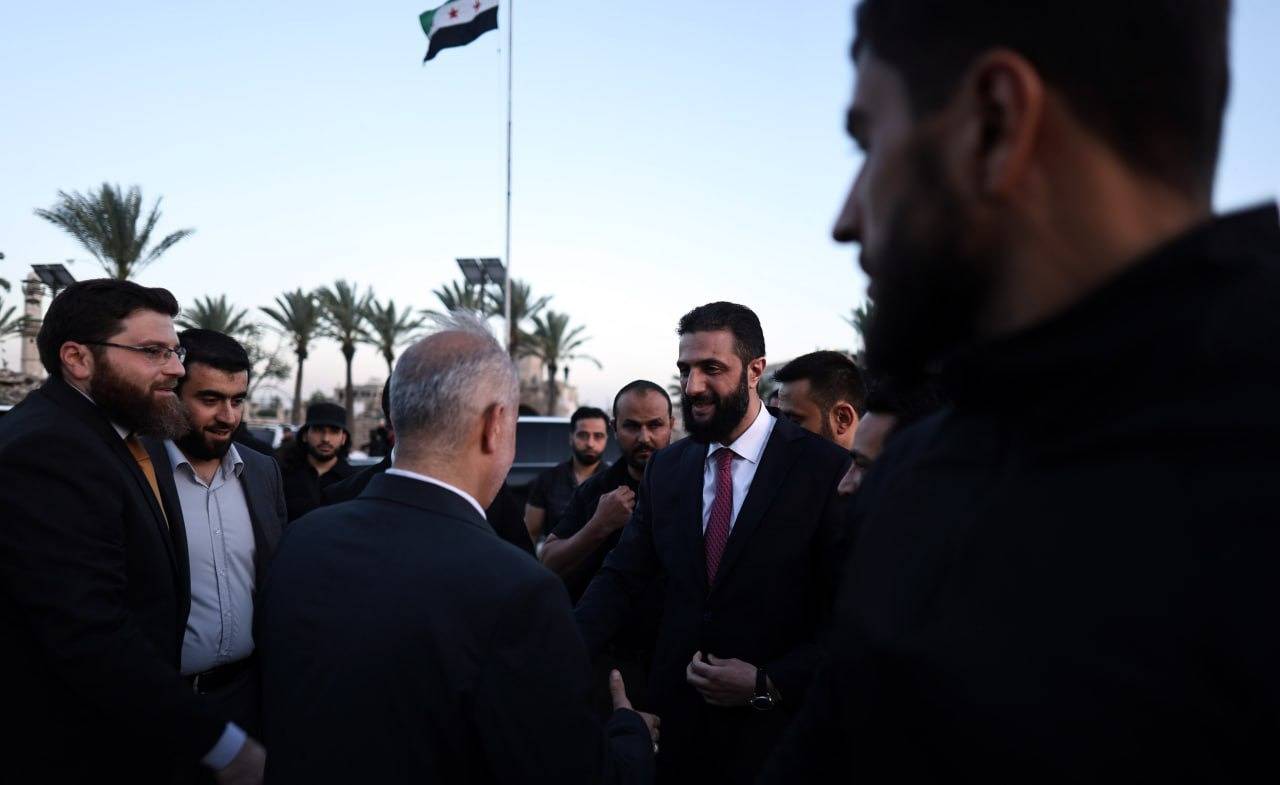 الرئيس السوري أحمد الشرع يعلن من حلب: انتهت حربنا مع الطغاة وبدأت معركتنا ضد الفقر