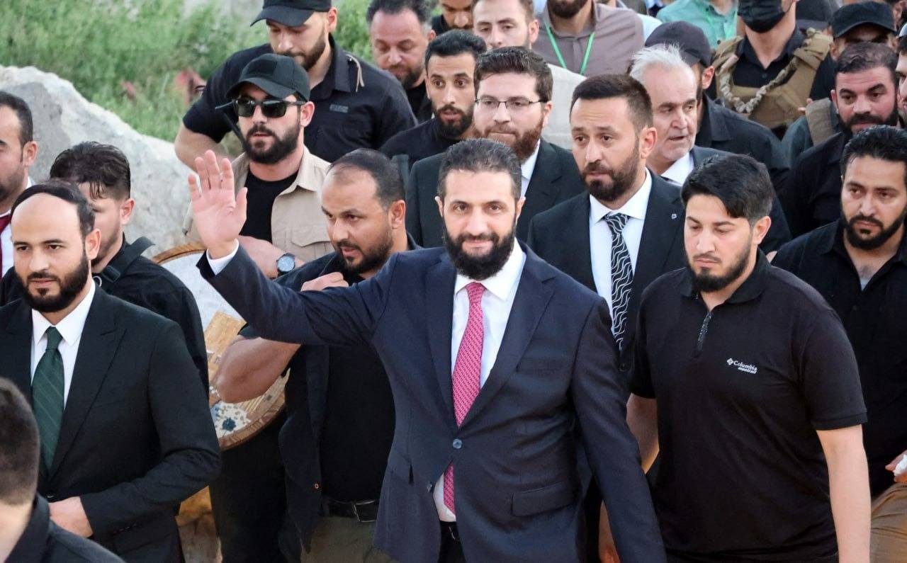 الرئيس السوري أحمد الشرع يعلن من حلب: انتهت حربنا مع الطغاة وبدأت معركتنا ضد الفقر