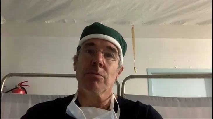 جراح بريطاني متطوع بغزة: الوضع مريع وكارثي ولا نستطيع علاج الجرحى