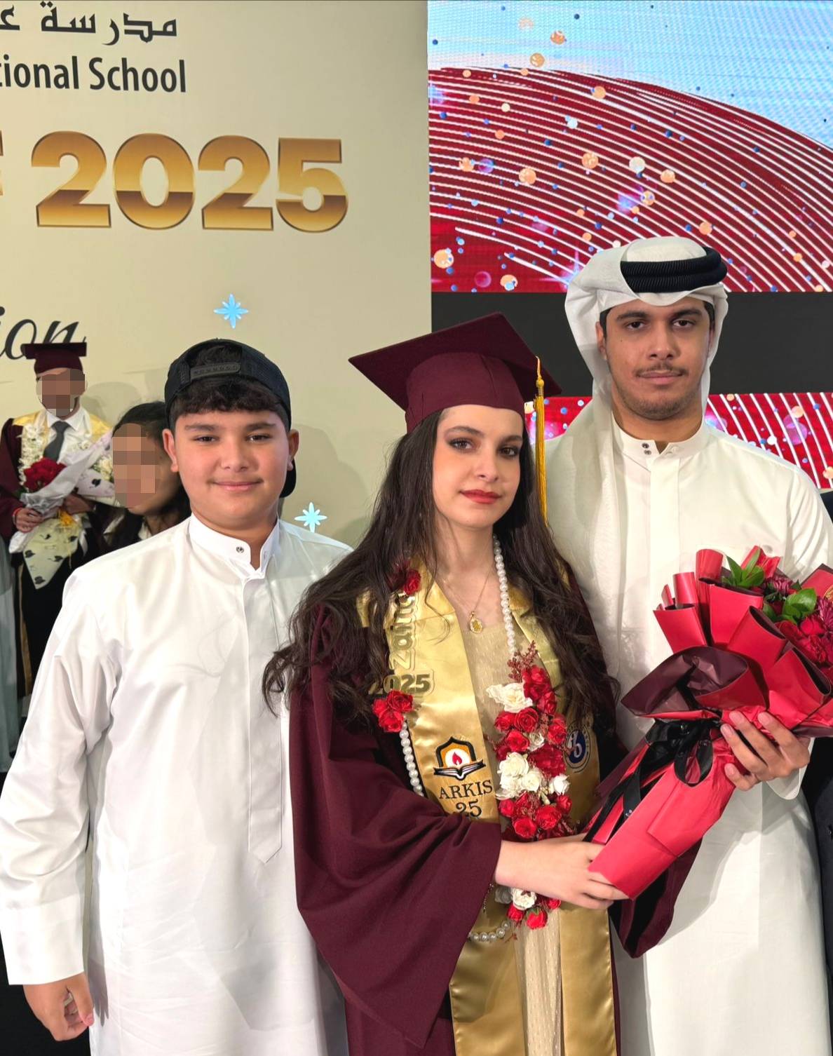 الإعلامية هند كرم تحتفل بتخرج ابنتها زينة بتفوق من مدرسة عبد الرحمن كانو