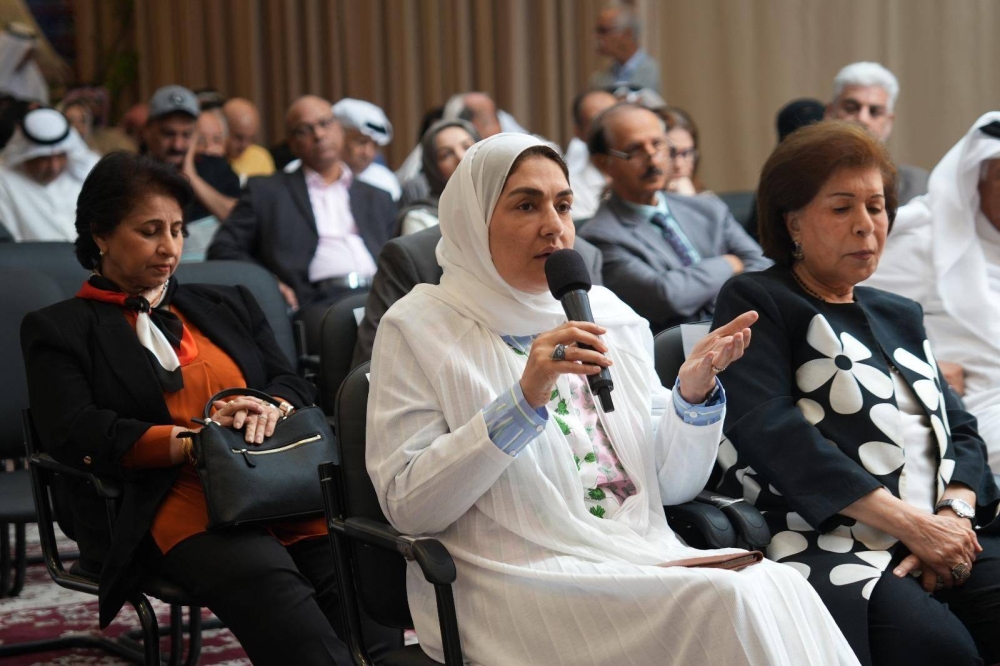 ندوة فكرية حاشدة تسلط الضوء على إرث د. محمد جابر الأنصاري