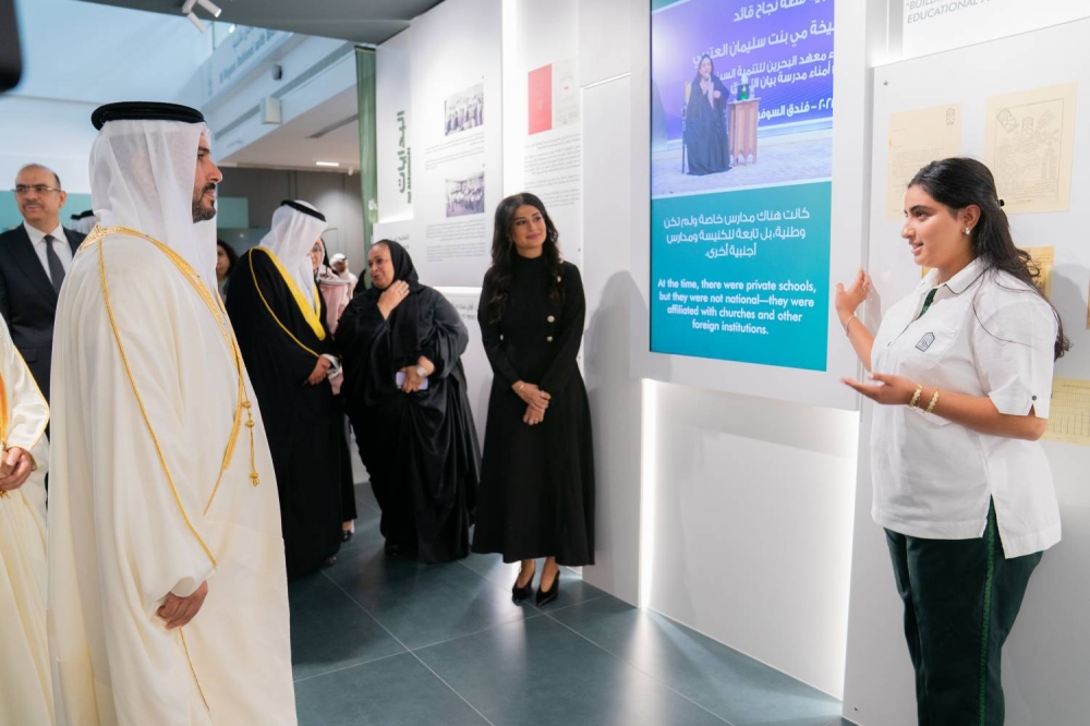 محمد بن سلمان يفتتح مشروع &laquo;ناصية العلم&raquo; في مدرسة بيان البحرين