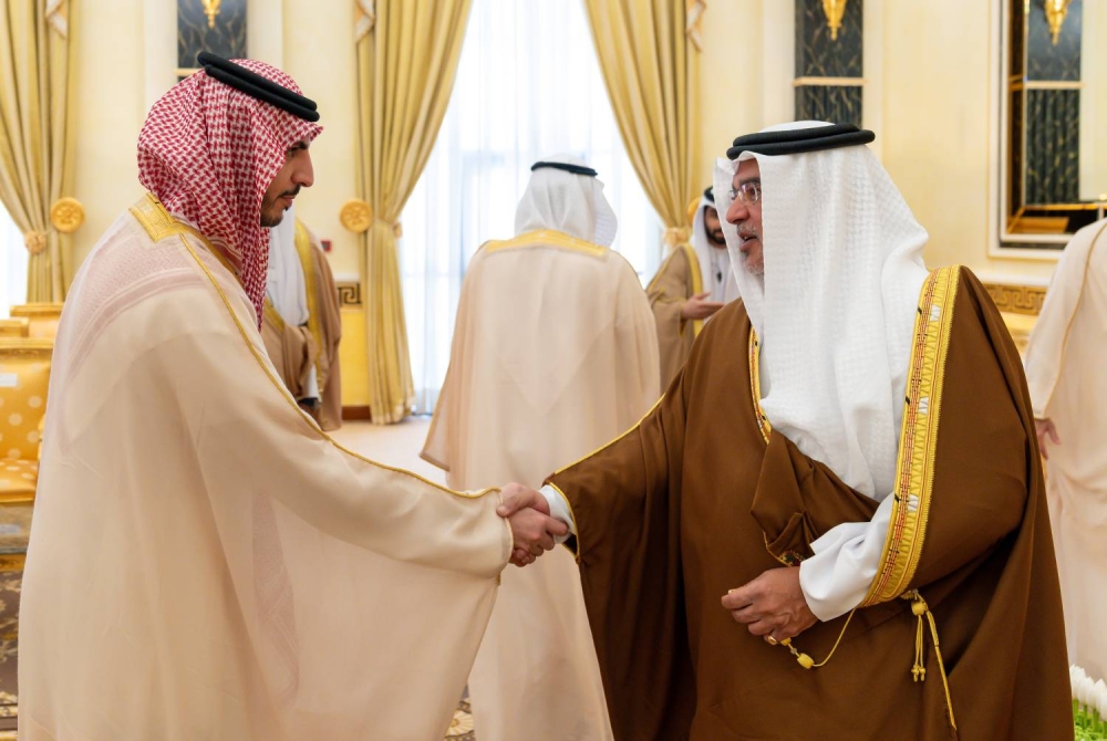 ولي العهد رئيس الوزراء يستقبل السفير السعودي و وفد مجلس الأعمال المشترك