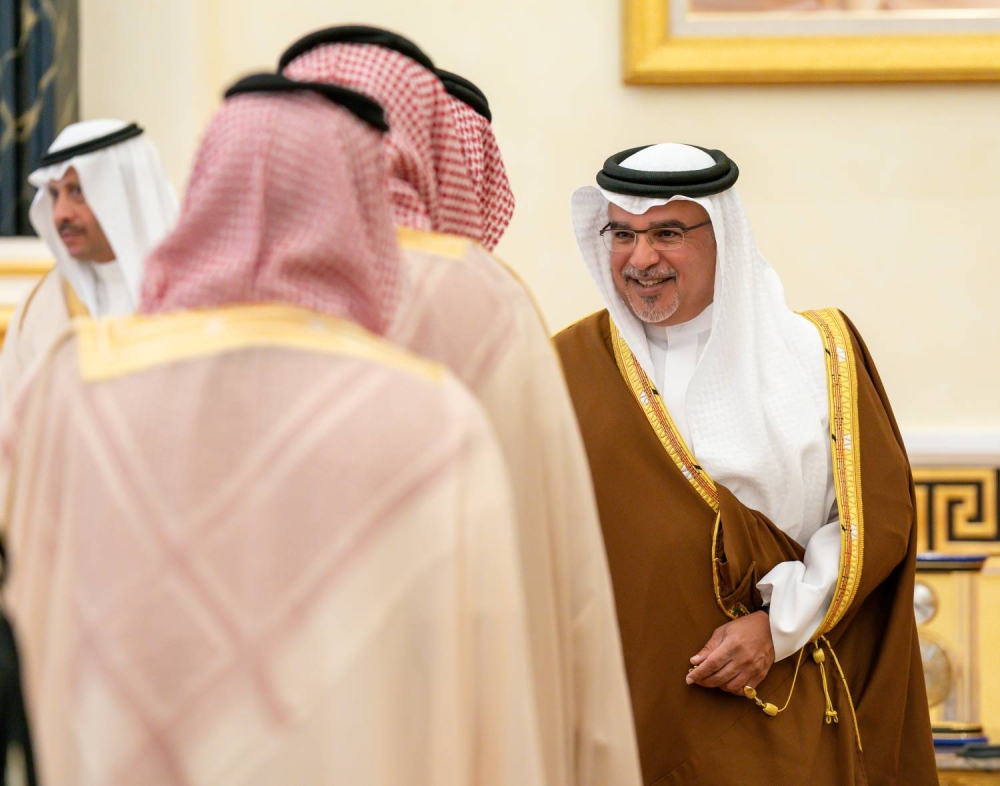 ولي العهد رئيس الوزراء يستقبل السفير السعودي و وفد مجلس الأعمال المشترك