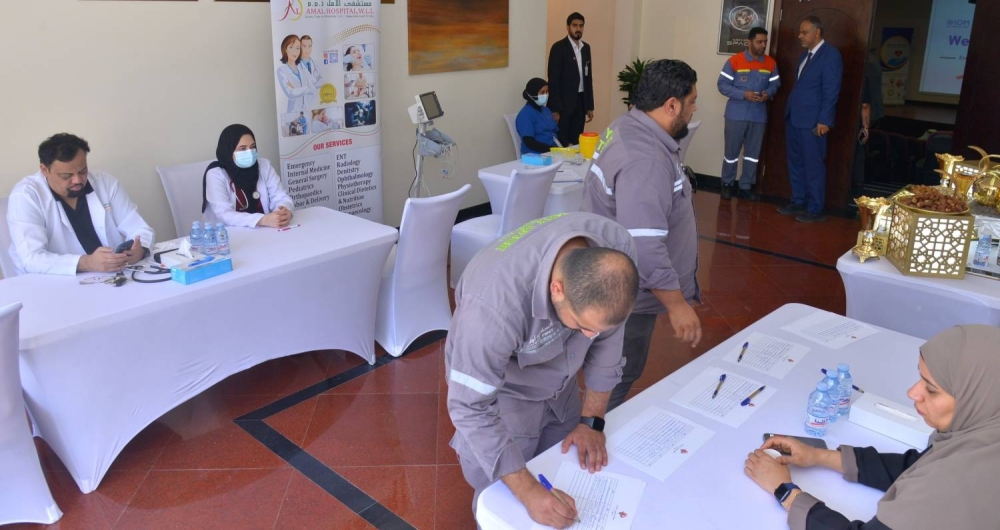 وكيل وزارة العمل يفتتح برنامج "صيف صحي وآمن" لتعزيز التوعية بمتطلبات الوقاية في فصل الصيف