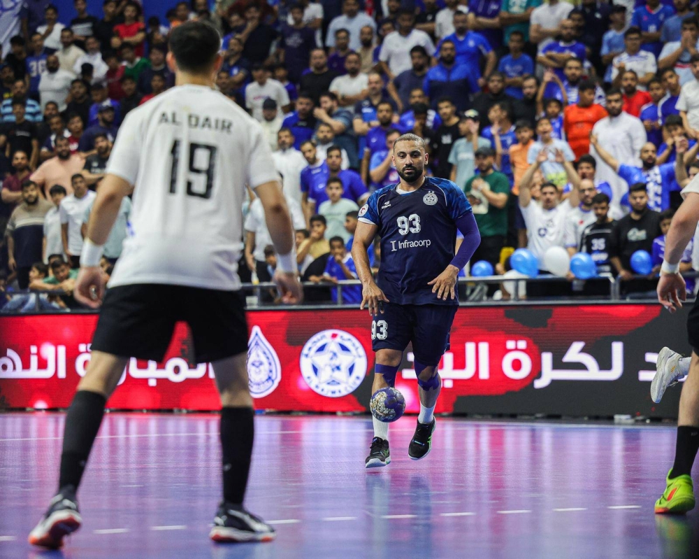 سلمان بن محمد يتوّج نادي النجمة بدوري خالد بن حمد لكرة اليد