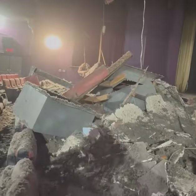 إصابة مشاهدين بعد انهيار سقف سينما بالأرجنتين أثناء عرض فيلم رعب