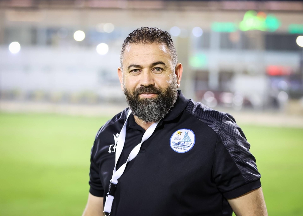 المدرب إبراهيم حلمي لـ"الوطن الرياضي": قيادة حكيمة من ناصر بن حمد وخالد بن حمد في إدارة منظومة كرة القدم البحرينية