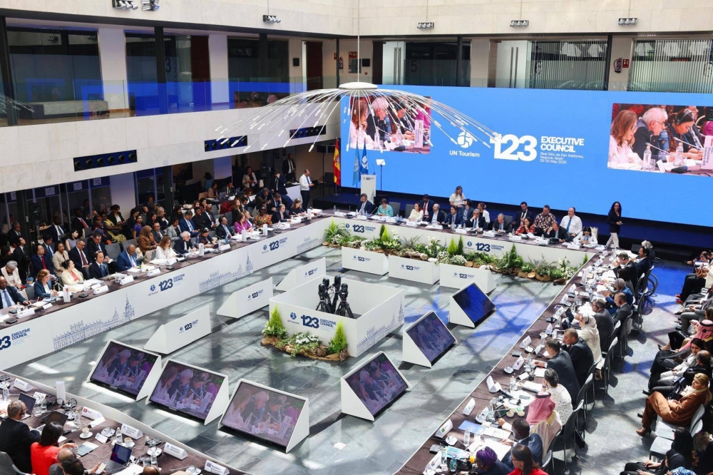 وزيرة السياحة تترأس وفد البحرين في لمجلس التنفيذي لمنظمة السياحة العالمية في إسبانيا