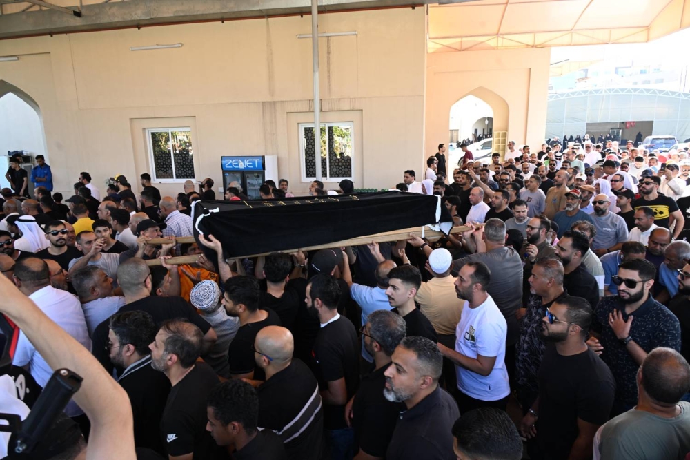 البحرين تودّع زوجين ضحيتي الحادث المروري المروّع بمنطقة سار