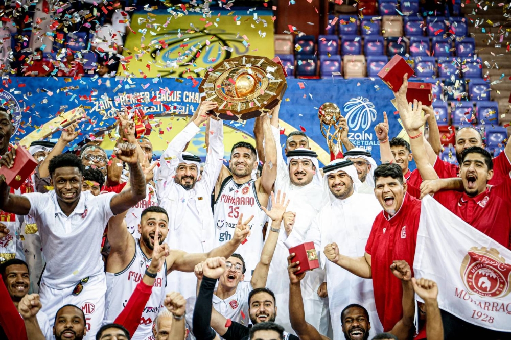 عيسى بن علي يتوج المحرق بدرع دوري زين لكرة السلة