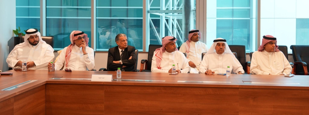 وزير الصناعة والتجارة يجتمع مع وفد الجانب السعودي بمجلس الأعمال البحريني السعودي المشترك