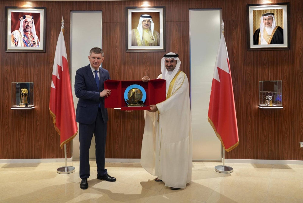 وزير الصناعة والتجارة يجتمع بوزير التنمية الاقتصادية في روسيا الاتحادية