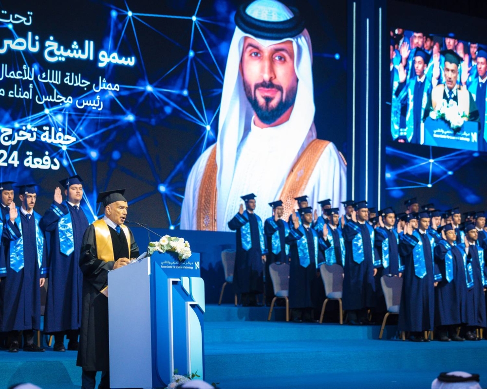 ناصر بن حمد: تمكين الشباب في تخصصات المستقبل هو استثمار وطني في نهضة البحرين وريادتها الإقليمية