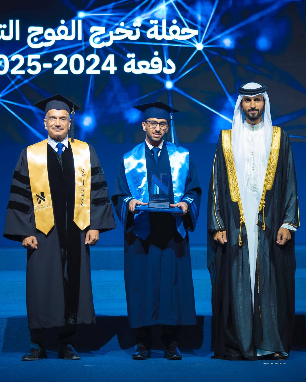 ناصر بن حمد: تمكين الشباب في تخصصات المستقبل هو استثمار وطني في نهضة البحرين وريادتها الإقليمية