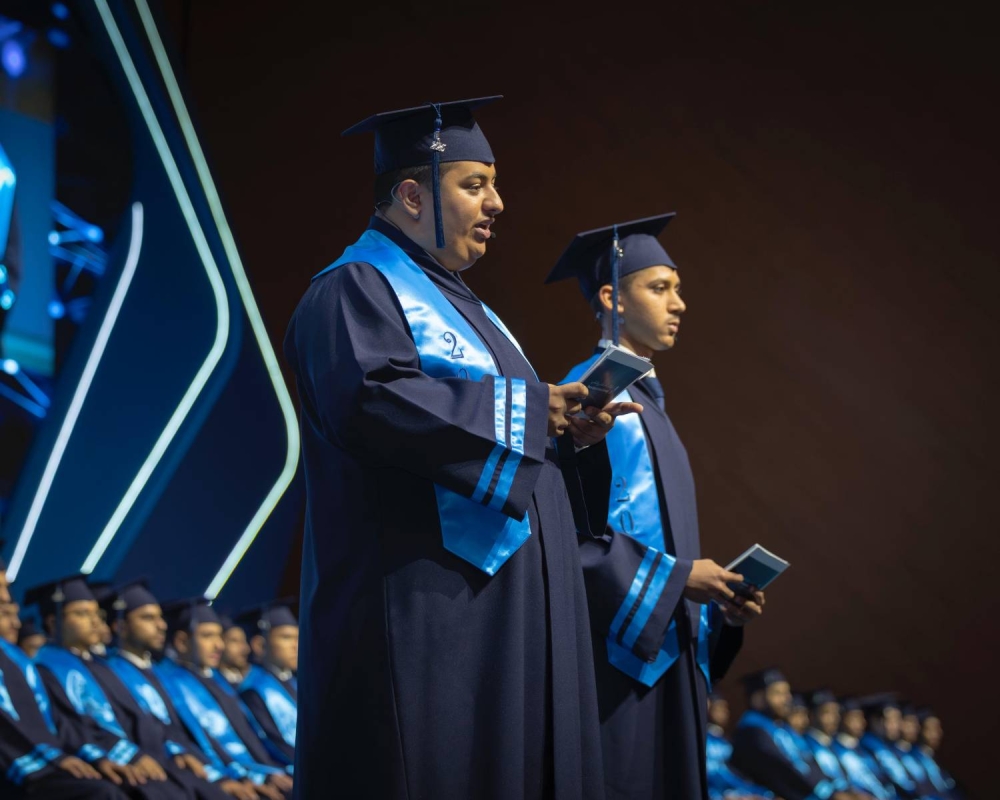 ناصر بن حمد: تمكين الشباب في تخصصات المستقبل هو استثمار وطني في نهضة البحرين وريادتها الإقليمية