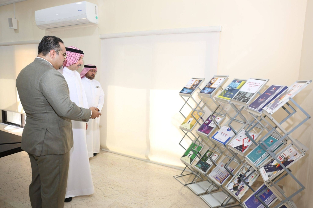 محافظ العاصمة يزور مركز &laquo;معاً&raquo; الإقليمي ويشيد بدوره في تعزيز الوعي المجتمعي