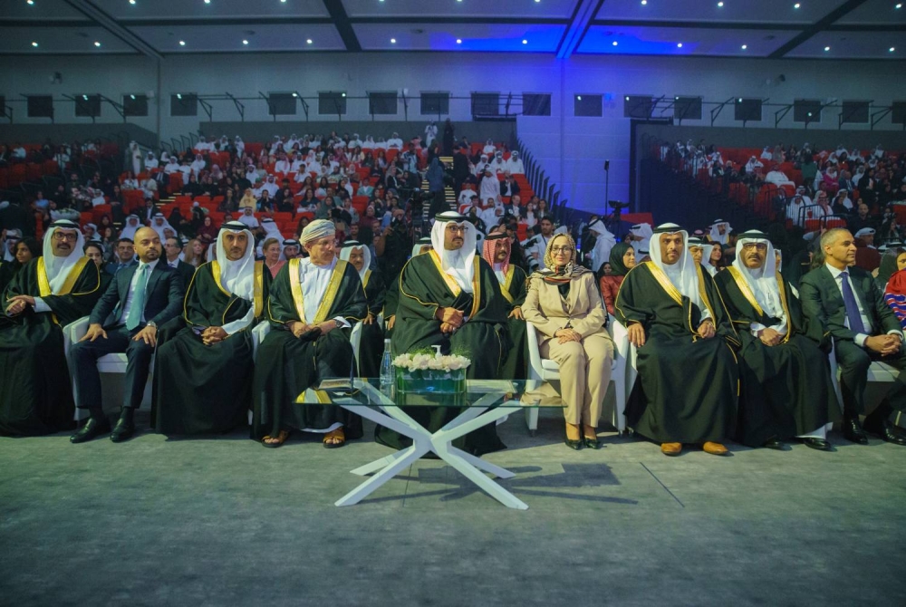 عيسى بن سلمان: العلم والمعرفة هما اللبنة الأساسية لتقدم الأوطان ومرتكز مسيرة الإنجاز والتنمية