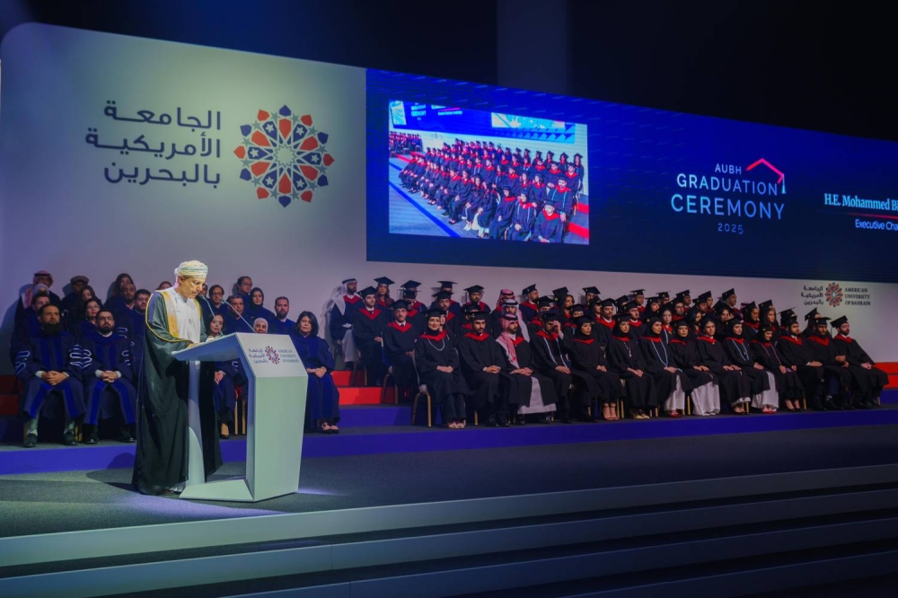 عيسى بن سلمان: العلم والمعرفة هما اللبنة الأساسية لتقدم الأوطان ومرتكز مسيرة الإنجاز والتنمية