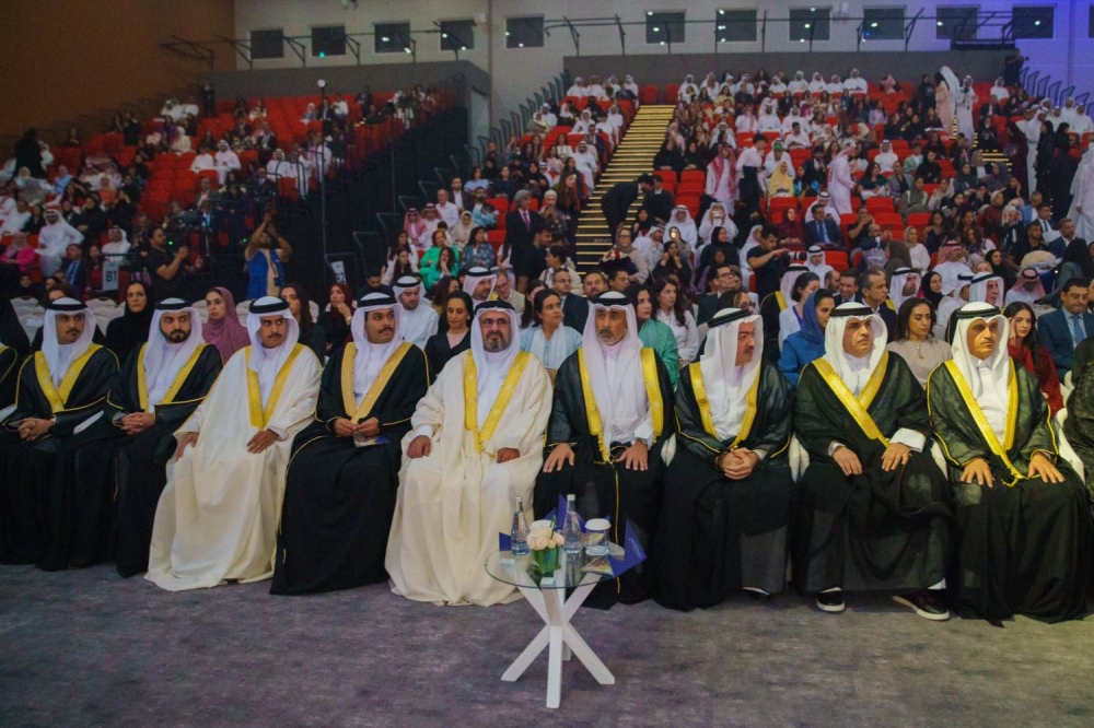 عيسى بن سلمان: العلم والمعرفة هما اللبنة الأساسية لتقدم الأوطان ومرتكز مسيرة الإنجاز والتنمية