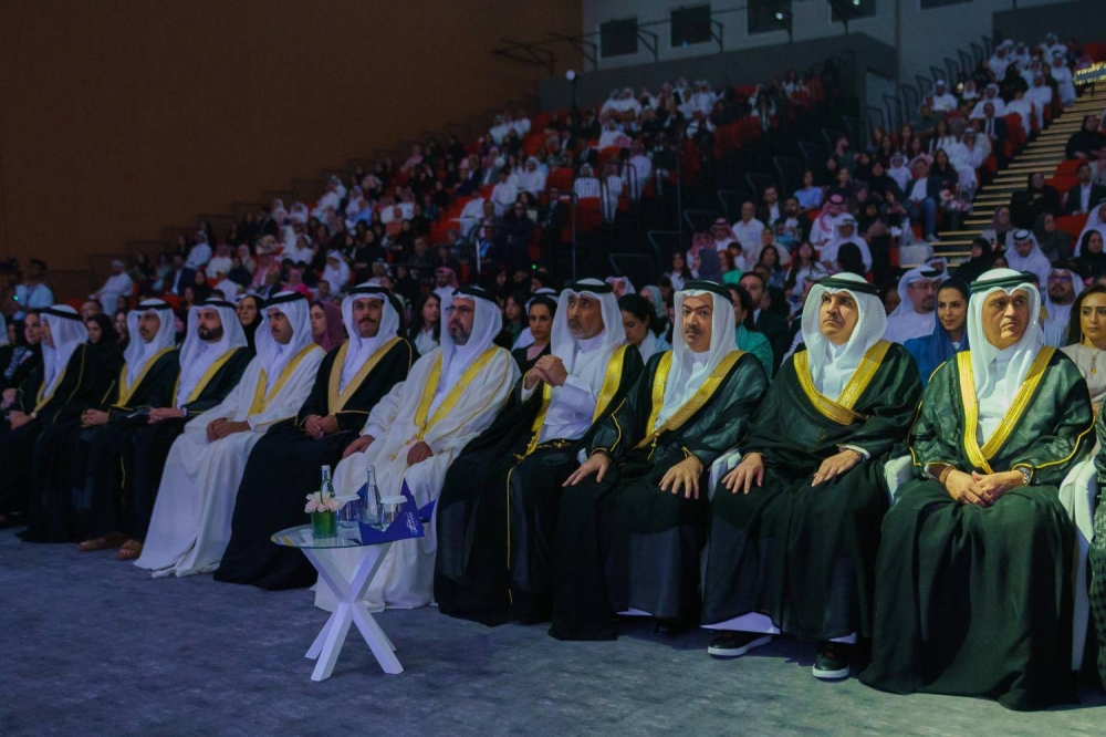 عيسى بن سلمان: العلم والمعرفة هما اللبنة الأساسية لتقدم الأوطان ومرتكز مسيرة الإنجاز والتنمية