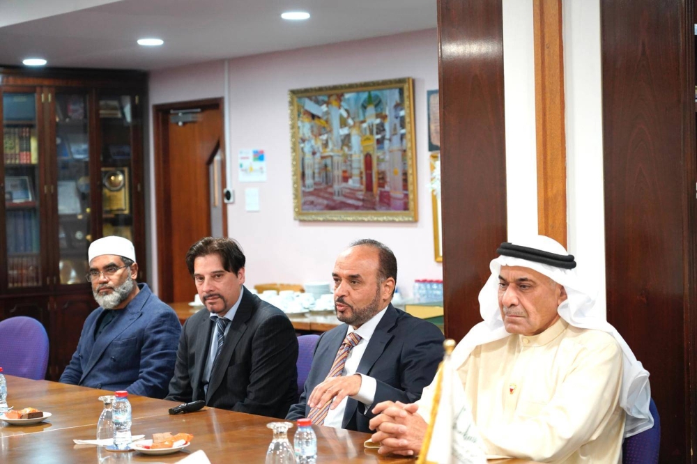 رئيس مجلس النواب يزور المركز الثقافي الإسلامي في "لندن"