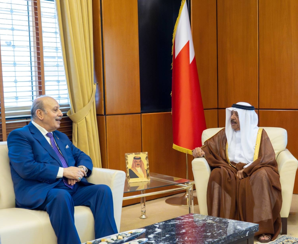 وزير الديوان الملكي يستقبل السفير الفلسطيني بمناسبة انتهاء فترة عمله