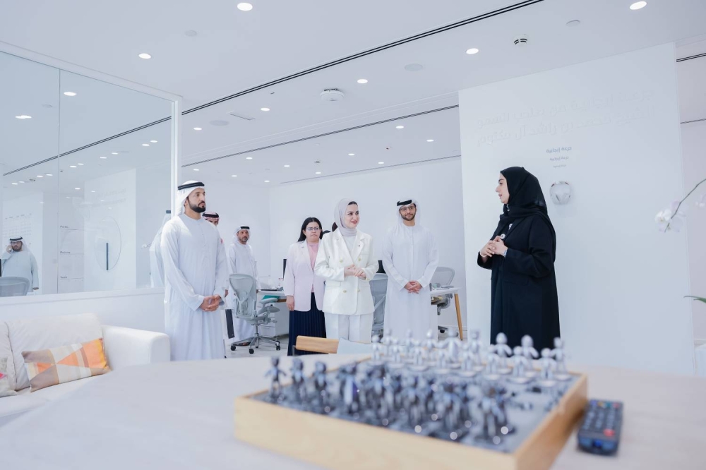 وزيرة شؤون الشباب تزور عددًا من المراكز والمبادرات الشبابية وتشارك في حلقة شبابية بحرينية &ndash; إماراتية