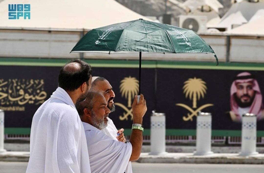 حجاج بيت الله الحرام يستقرون في مشعر منى لقضاء يوم التروية