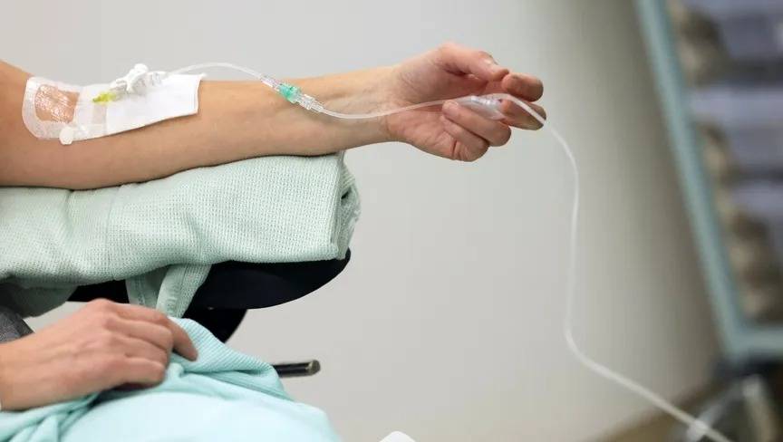 الذكاء الاصطناعي يبتكر مزيجاً من أدوية رخيصة قد تقضي على الخلايا السرطانية