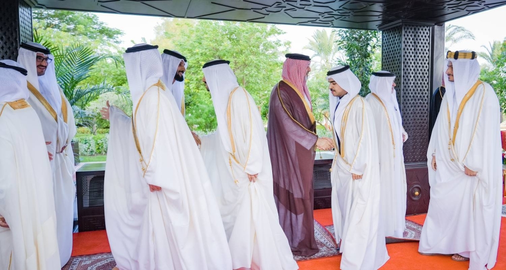 الملك يؤدي صلاة عيد الاضحى المبارك