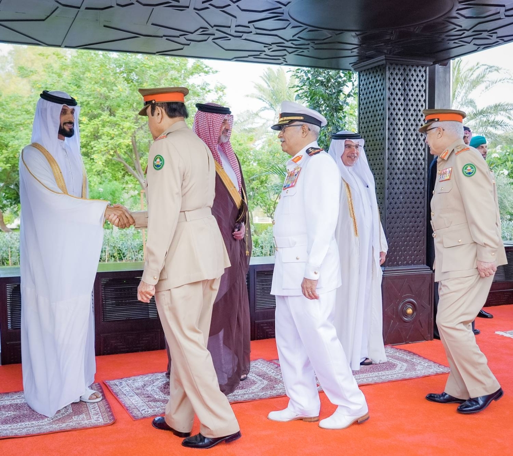 الملك يؤدي صلاة عيد الاضحى المبارك